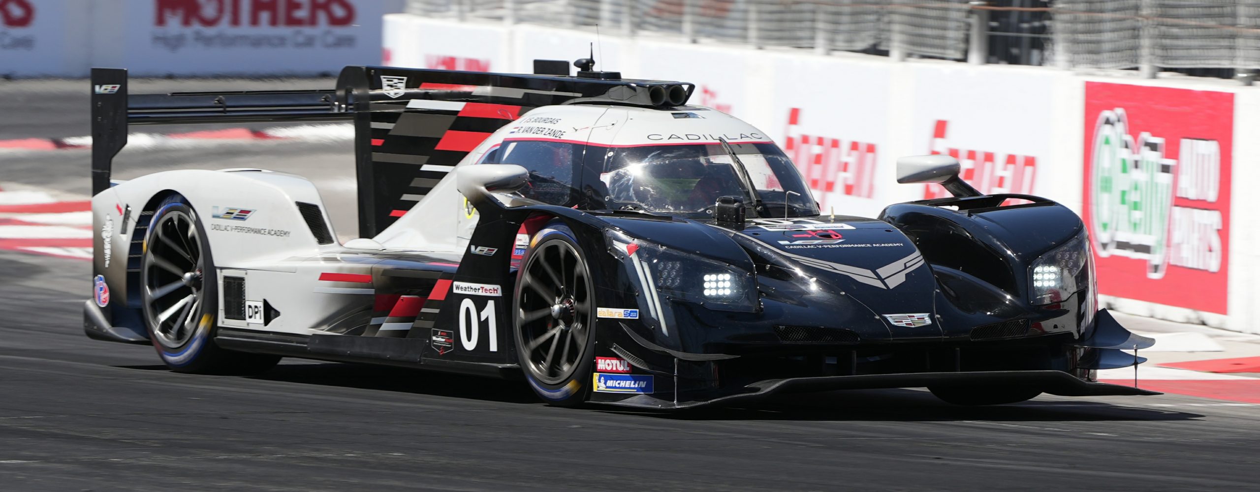 2022 AGPLB Bourdais T10 crop