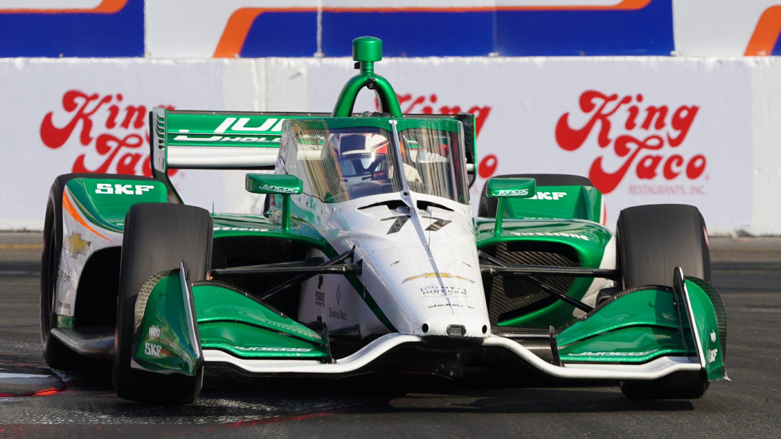 Callum Ilott pushed hard in Saturday qualifying and ended up in P18. It was a good result for the small team that’s just getting re-started and with Ilott never having been to Long Beach before.