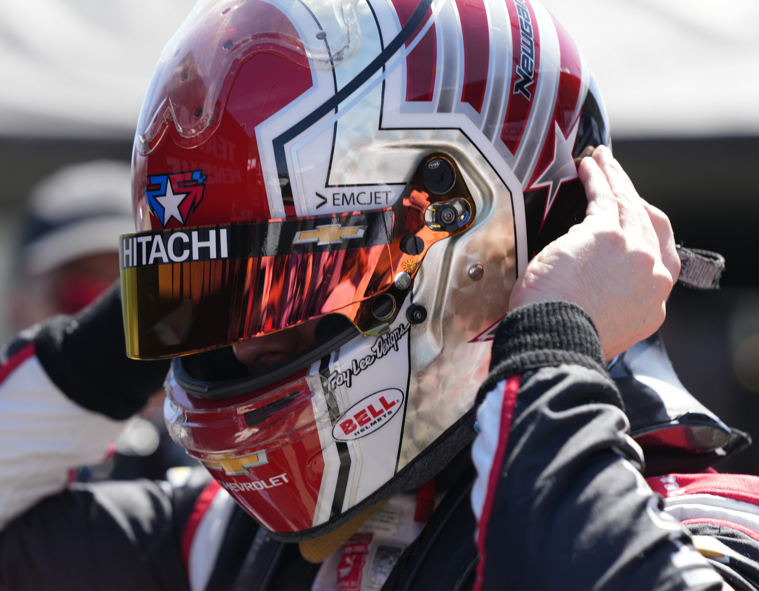 Newgarden helmet